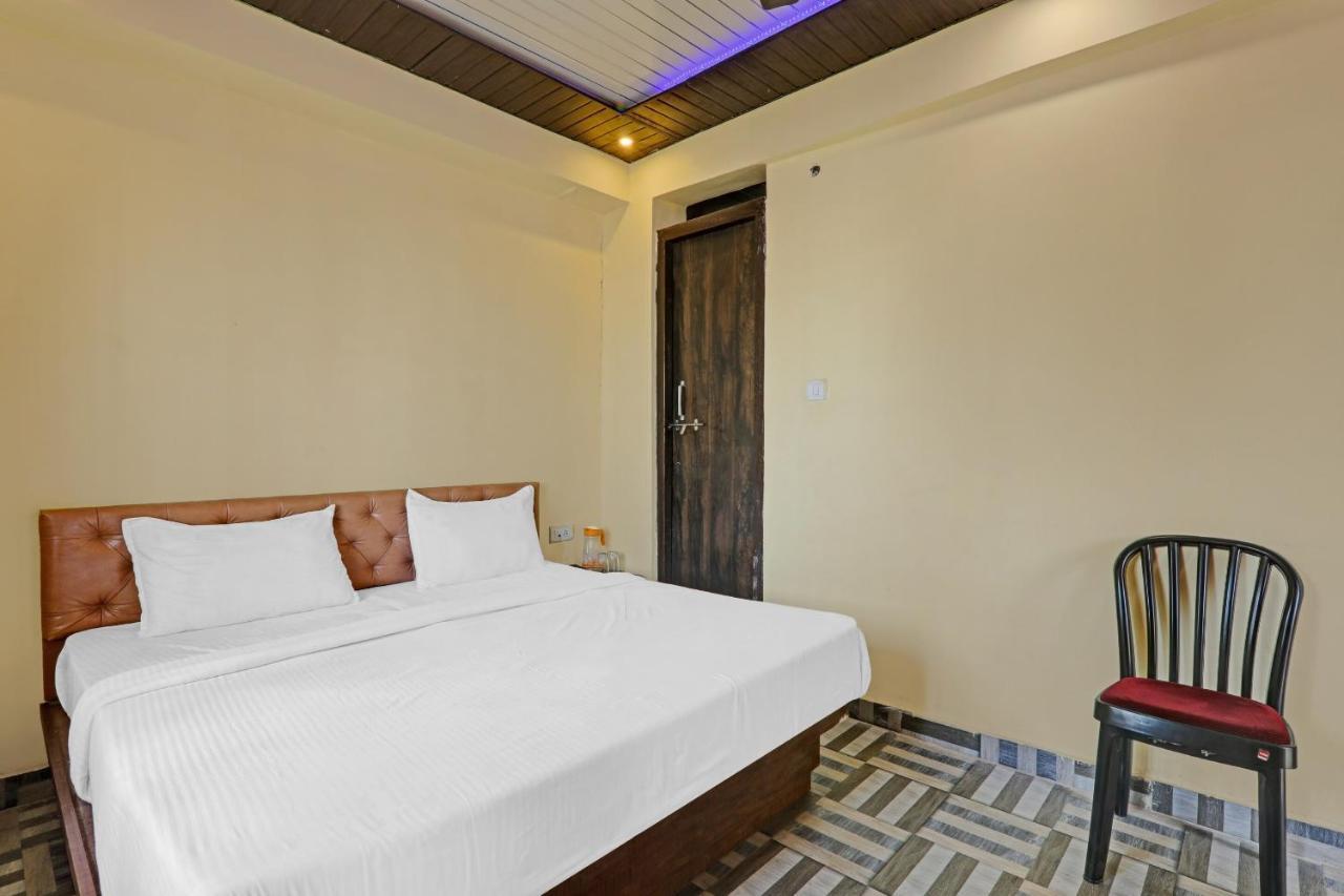 Oyo Flagship 83473 Hotel Kp Varanasi Exterior foto